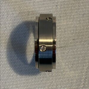 Men's stainless steel spinner wedding ring with crystals size 7.5 minimalist